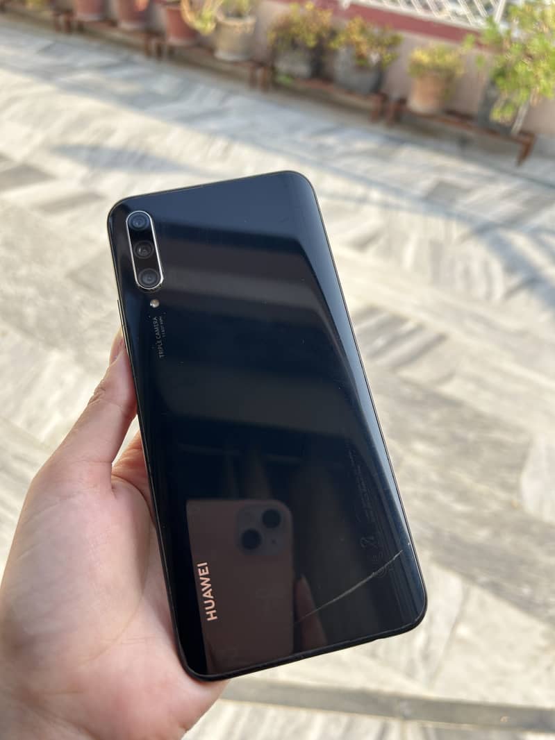 Huawei Y9s 5