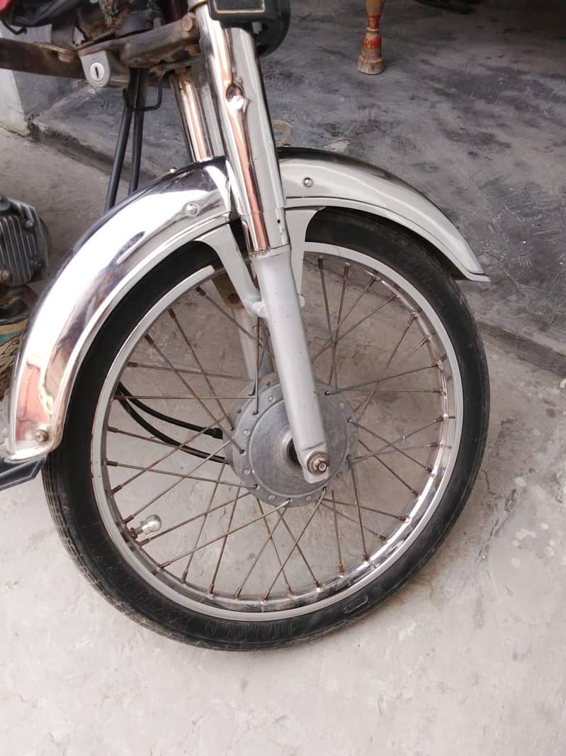 CD 70 modal 17 3