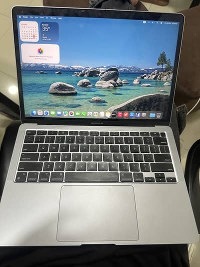 MacBook Air M1 | 8GB RAM | 256GB SSD | 99% Battery Health