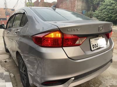 O3228l51593 کال کریں Honda city btr thn alto Yaris swift civic cultus