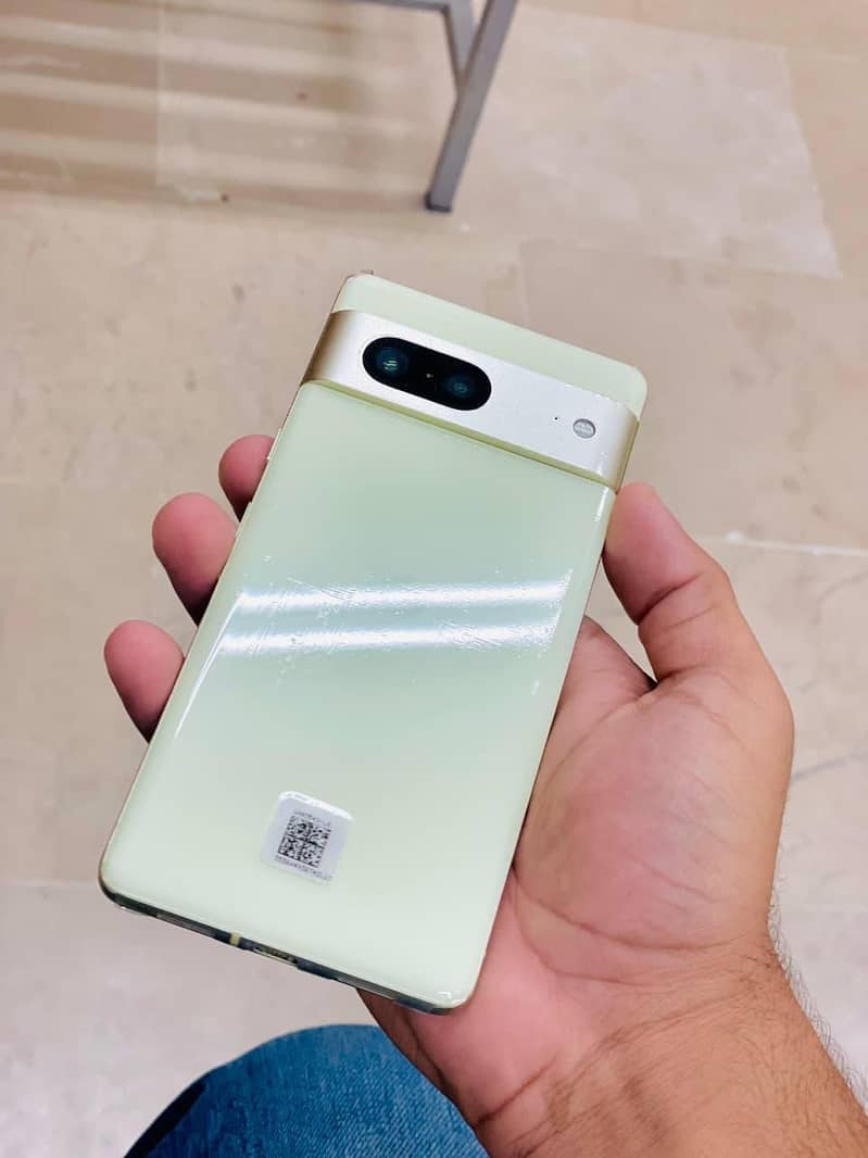 Google Pixel 7 2