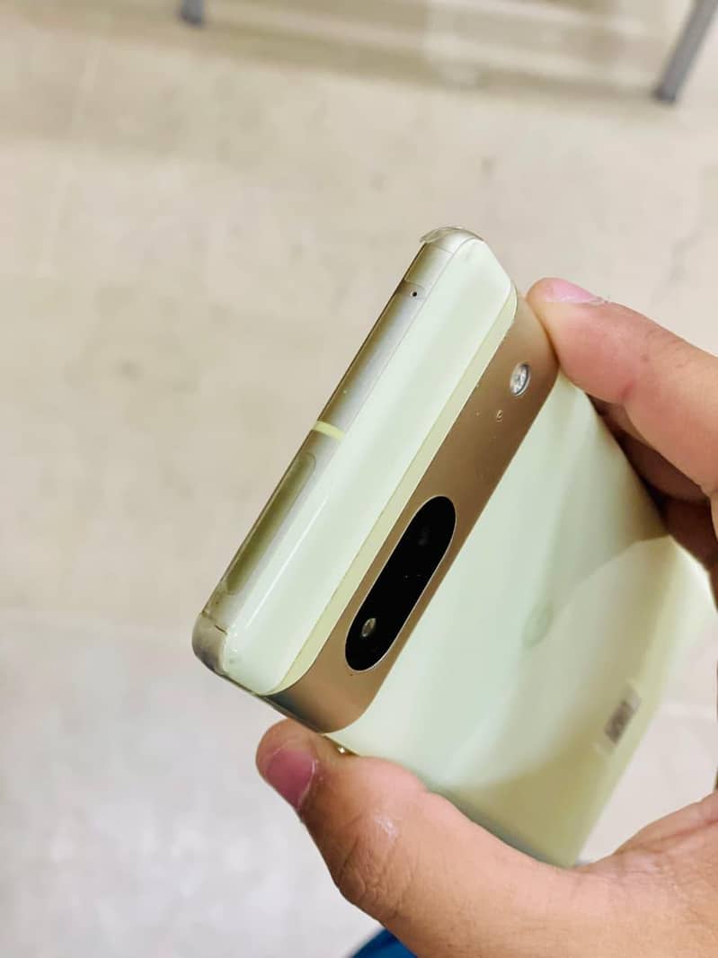 Google Pixel 7 3