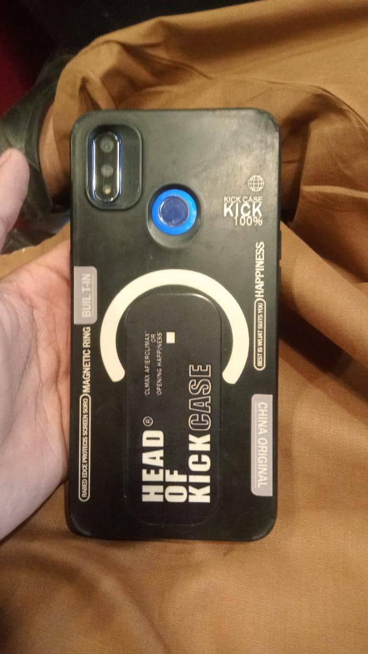 Realme 3 7