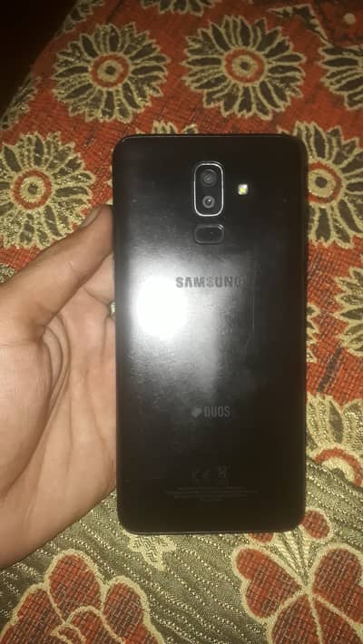 Samsung j8 totle genuine