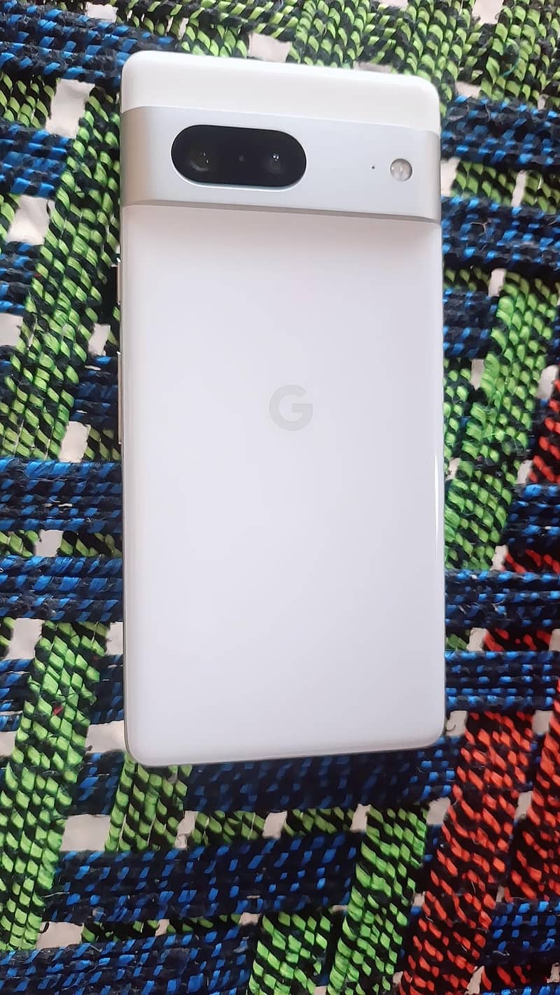 Google Pixel 7 3