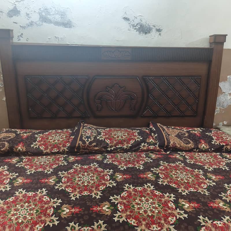 king size bed 3