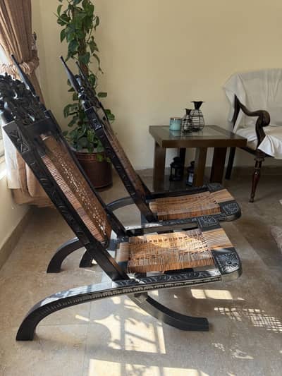 Vintage style fancy chairs for Sale