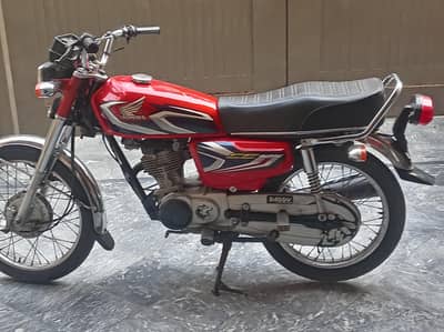 honda125 10/10condition urgent sale