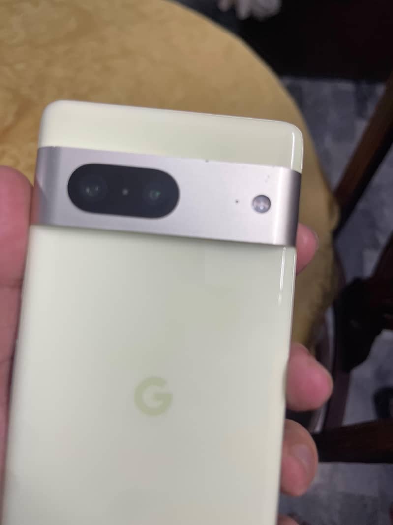Google Pixel 7 5