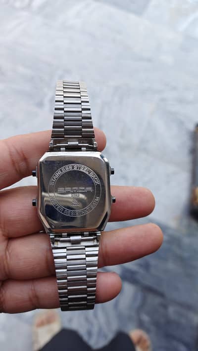 very good condition one month use 03330453160 WhatsApp
