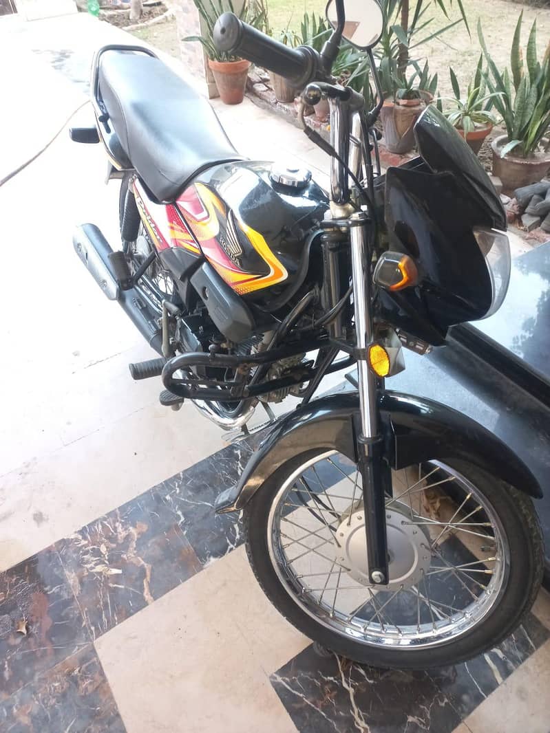 Honda 100 cc - Standard Bikes - 1120789368