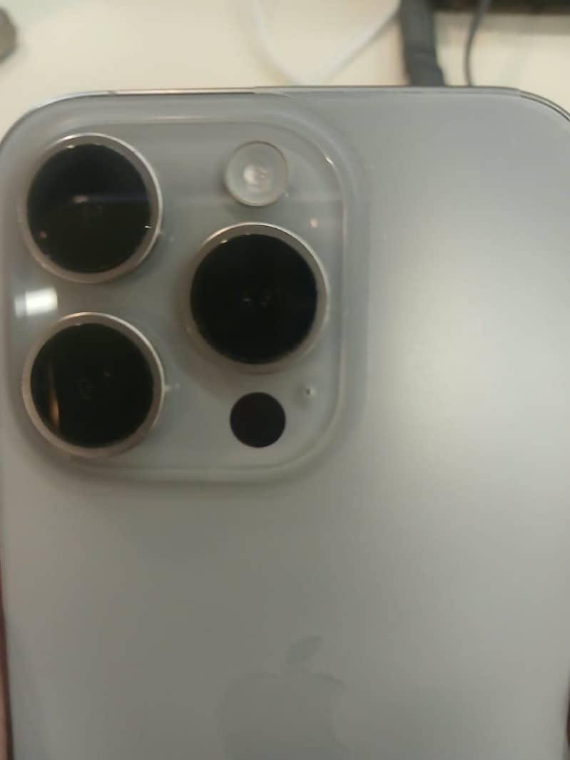 Apple iPhone 15 Pro - PTA 6