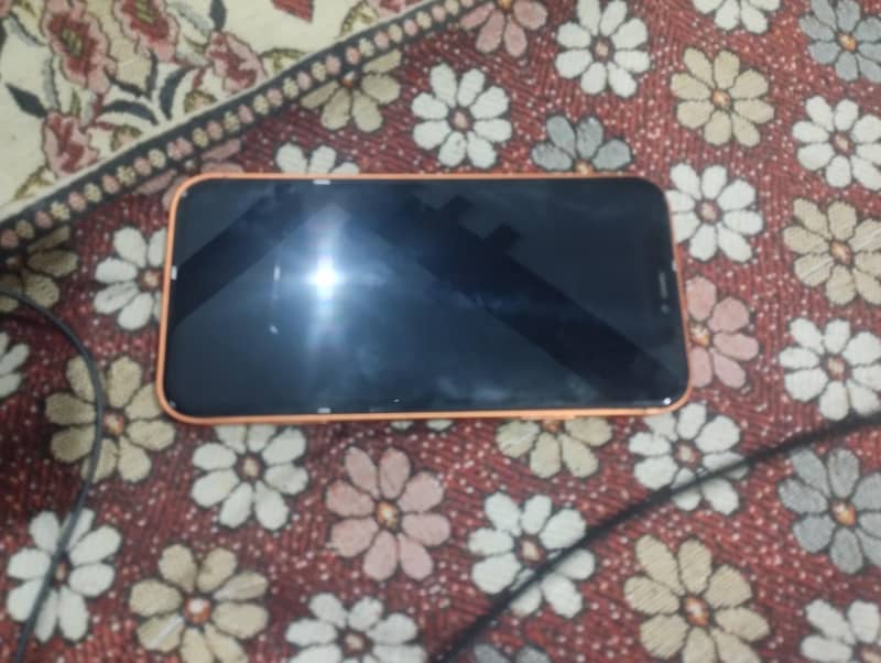 iPhone 11 1
