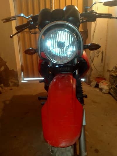 Yamaha YBR 125G 2016