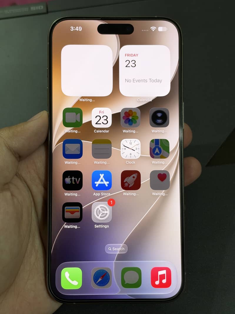 Apple iPhone 15 Pro Max 1