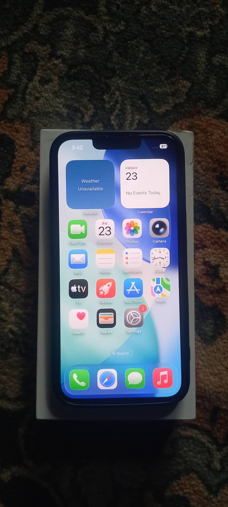 Apple iPhone 13 5