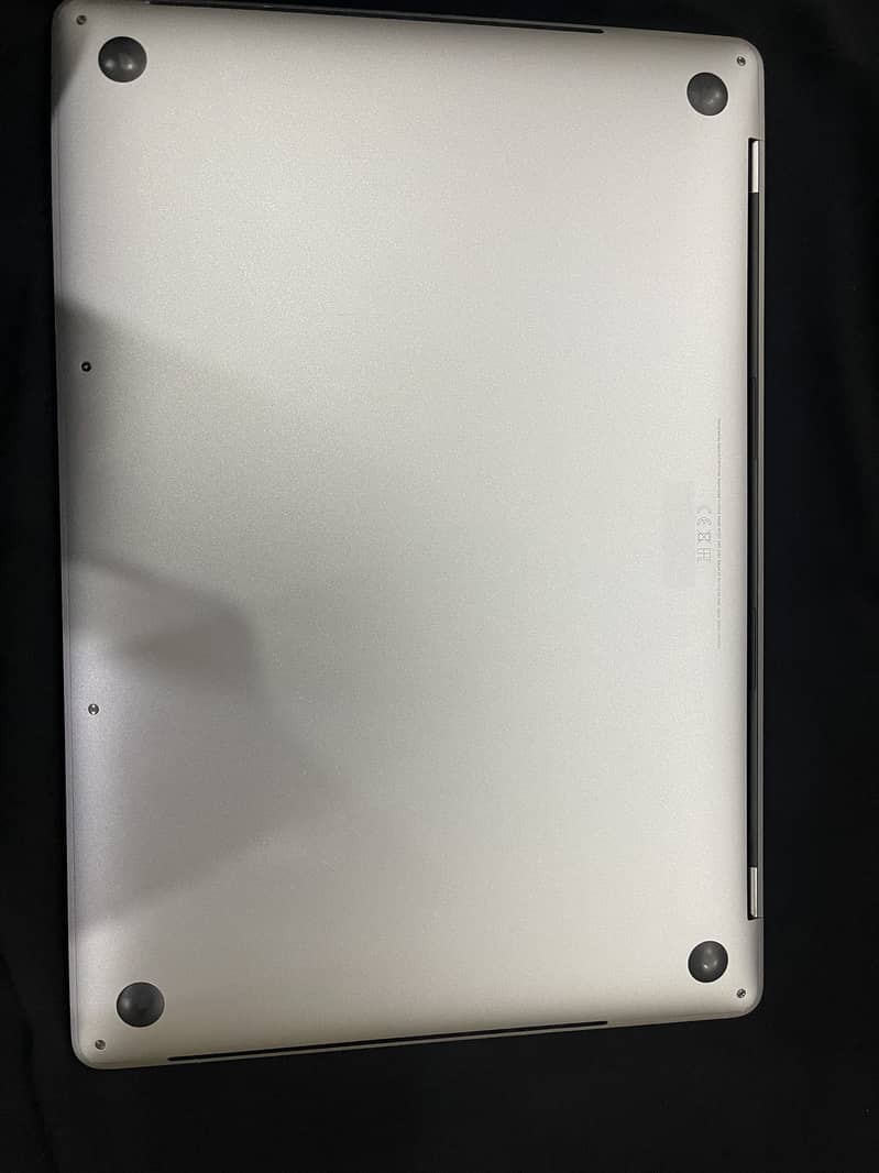 Macbook pro 2017 ci7 5