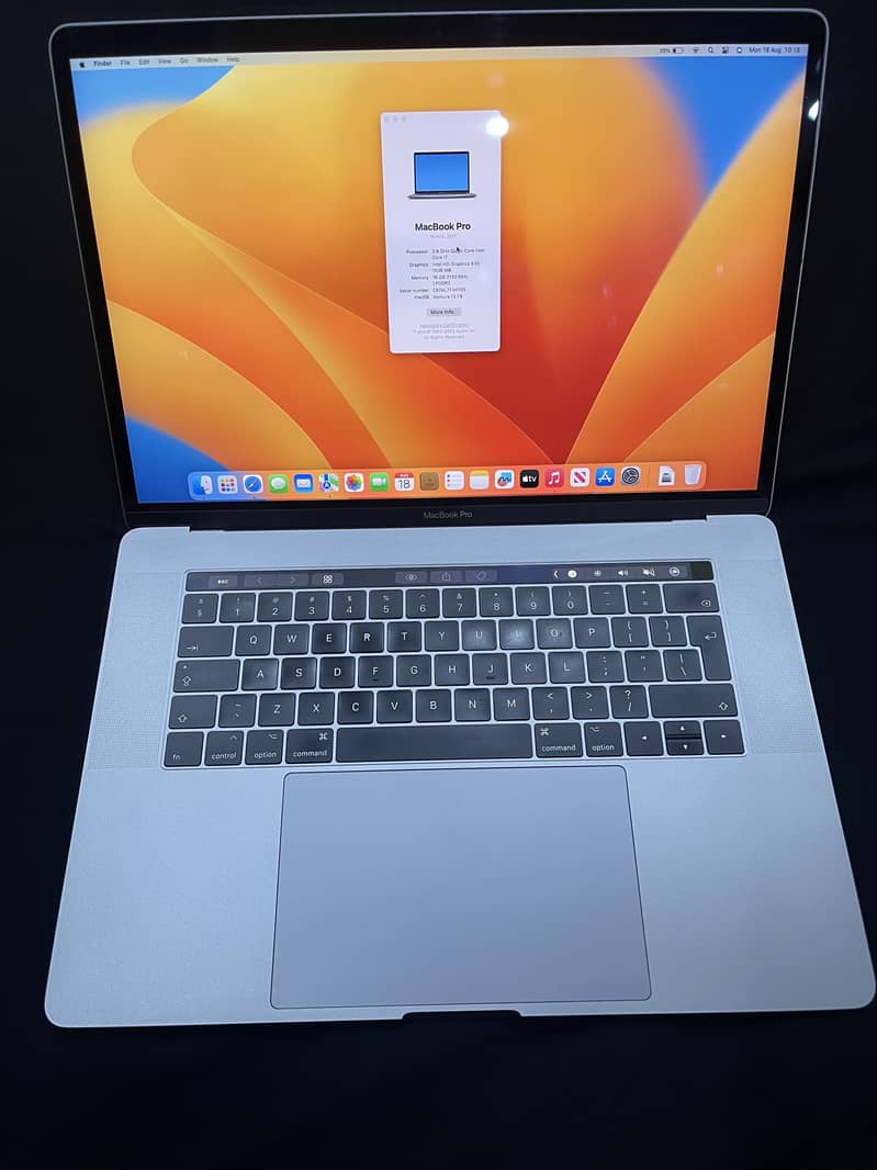Macbook pro 2017 ci7 10