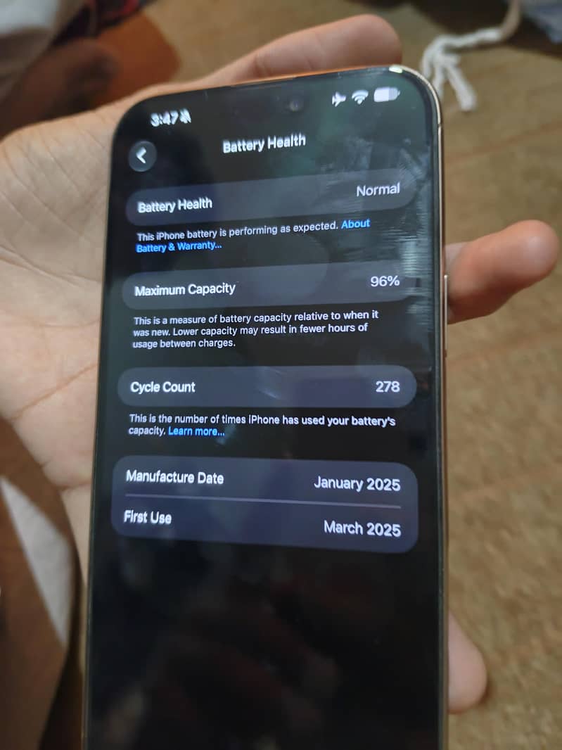 Apple iPhone 16 Pro Max JV 1