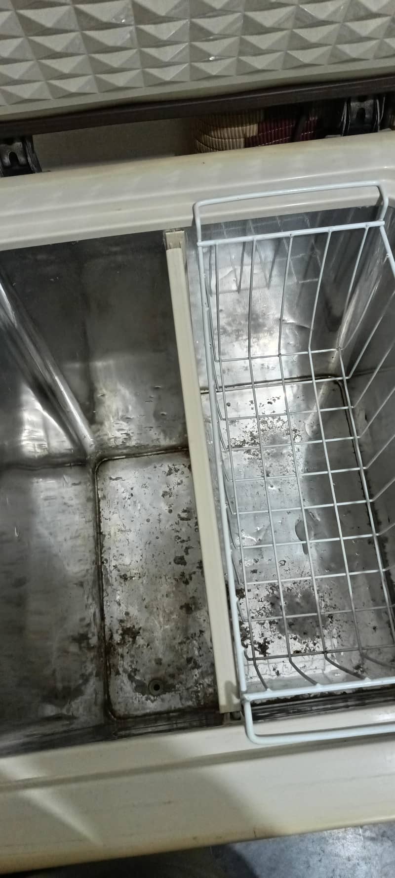 Dawlance freezer 3