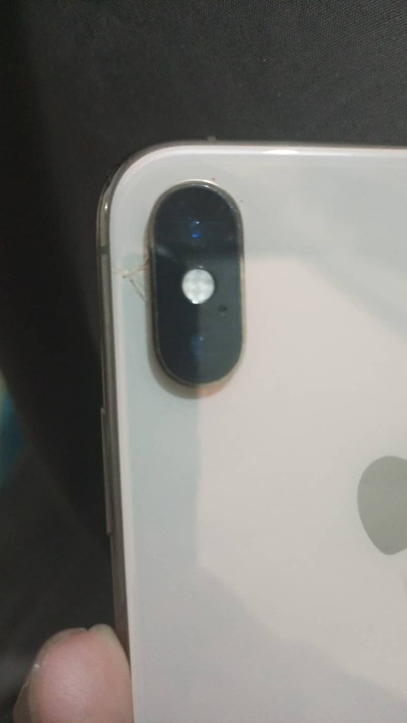 Apple iPhone XS Max 0
