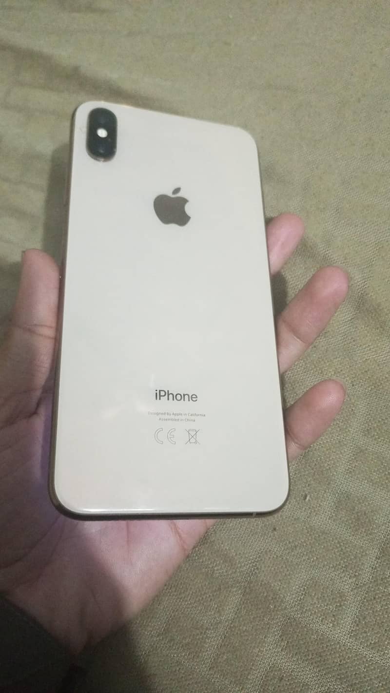 Apple iPhone XS Max 2