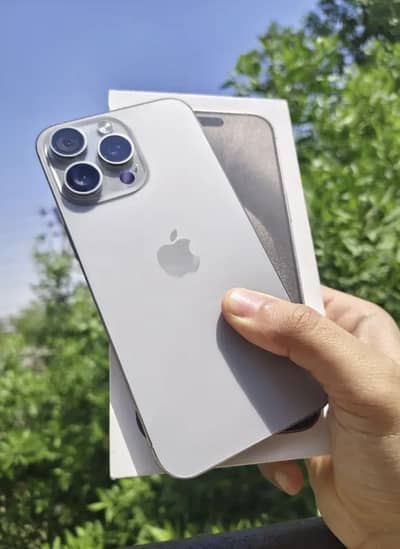 Apple iPhone 15 Pro Max