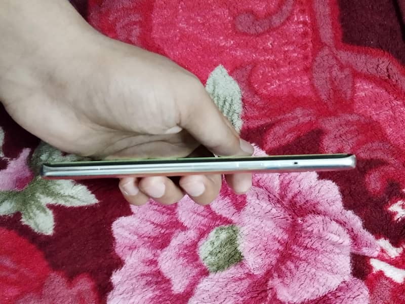 One Plus 8T 5