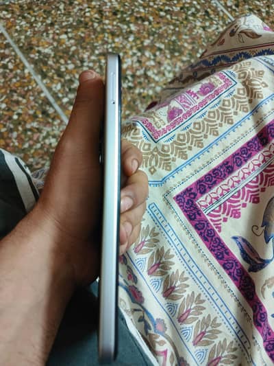 Infinix Hot 60i