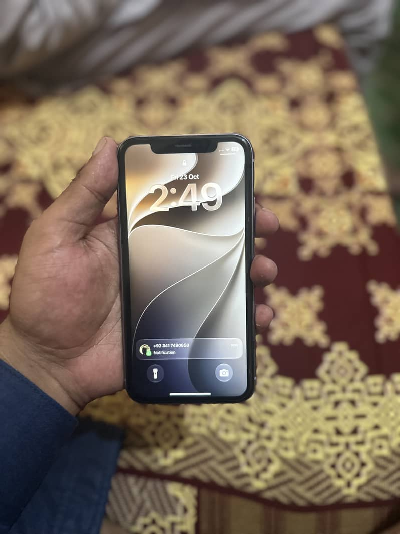 Apple iPhone 11 2