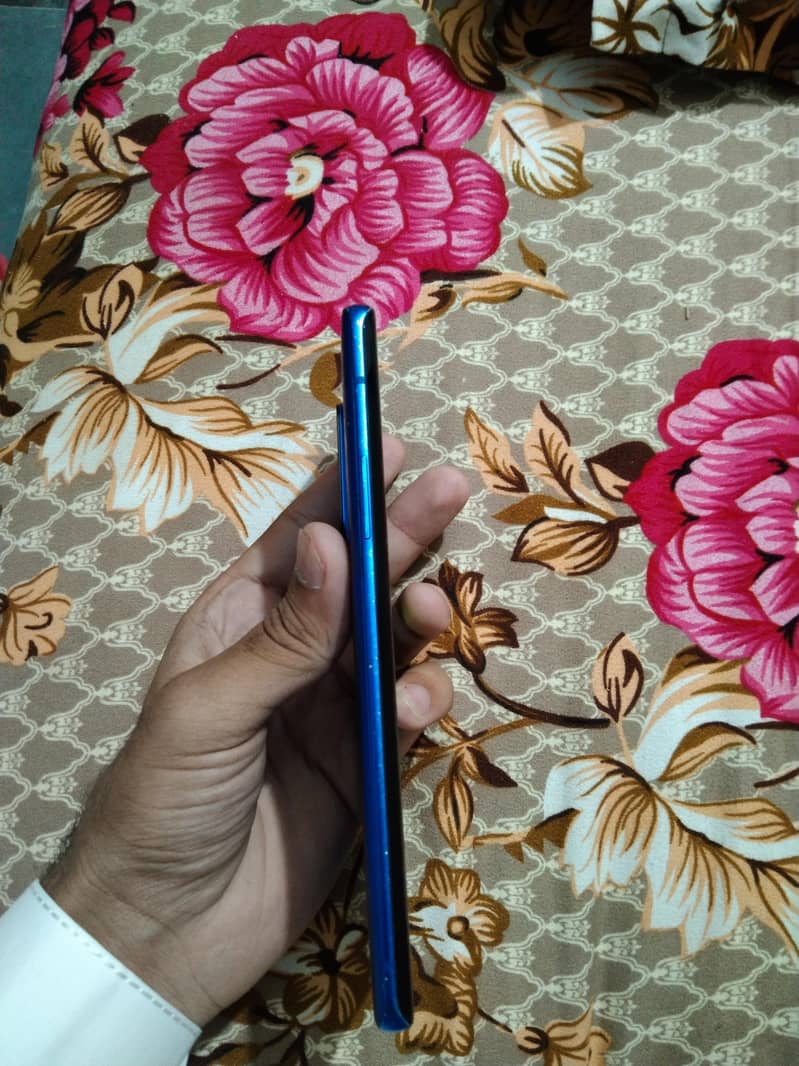 One Plus 8 Pro 3