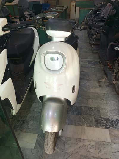 ALL KIND OF ELECTRIC BIKES AVAILABLE NEW AND USED