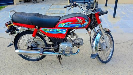 Honda 70cc, 23 model all part genuine