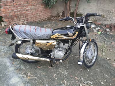 Honda 125 Selfstart Model 2026 Showroom Condition home Use