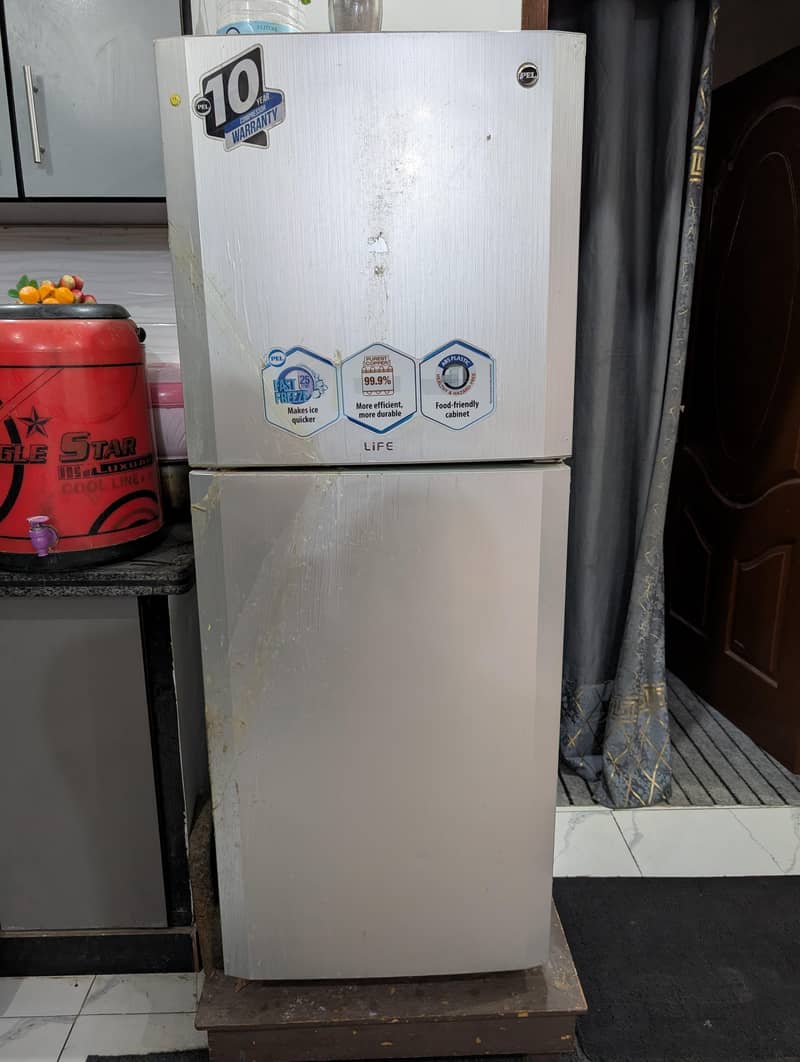 Pel Refrigerator 0