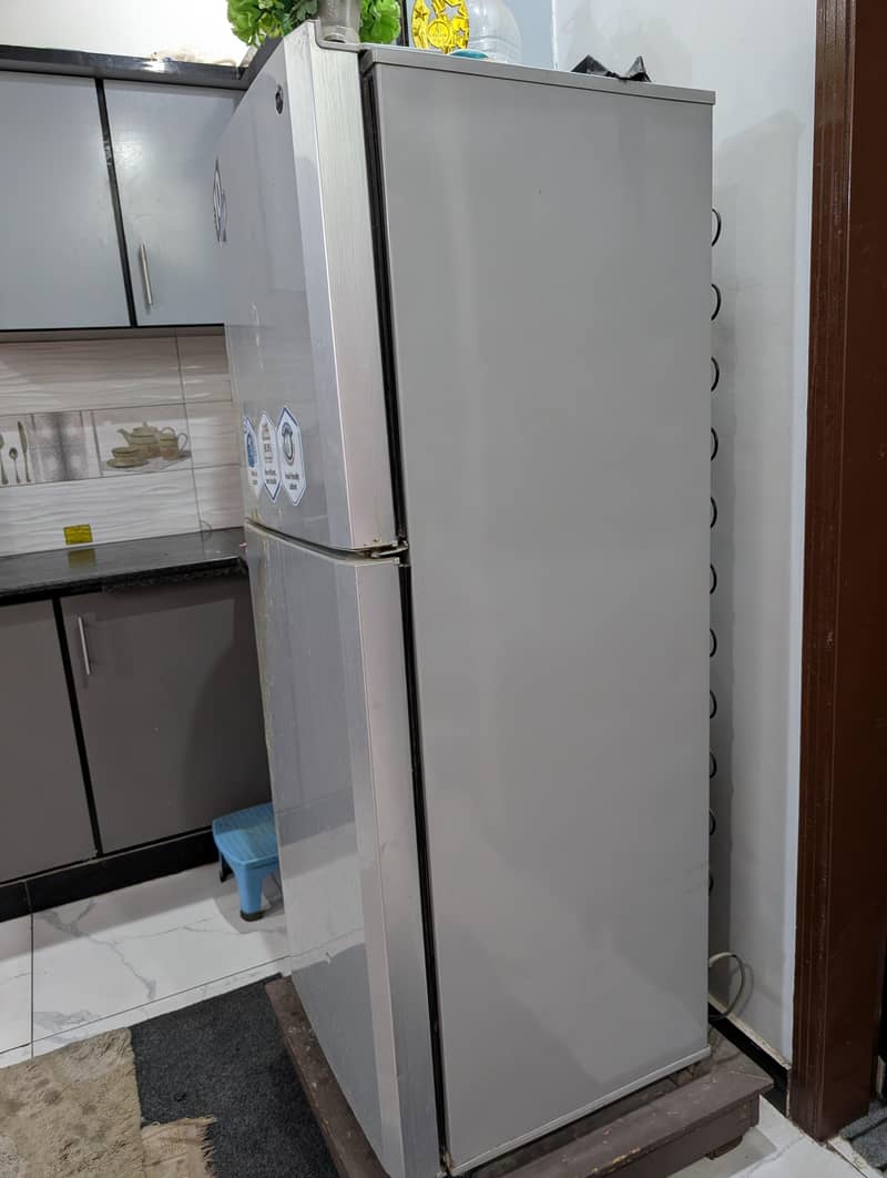 Pel Refrigerator 1