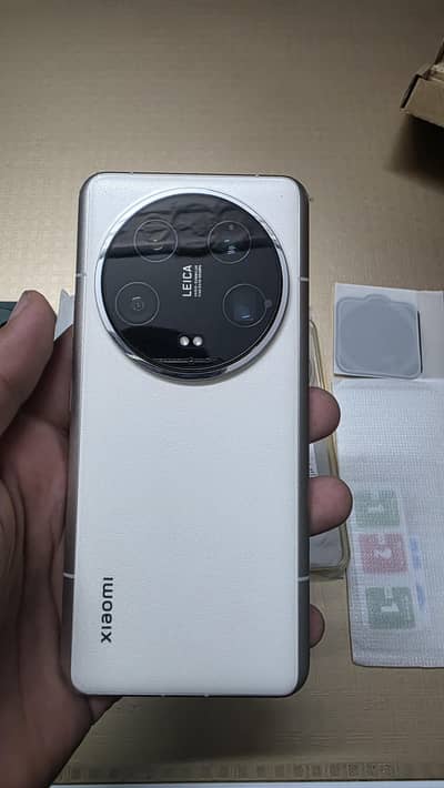 Xiaomi 14 Ultra (16-512)