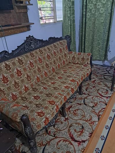 4 seat chanaoti sofa used