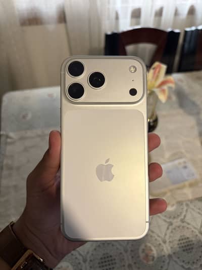Apple iPhone 17 Pro Max