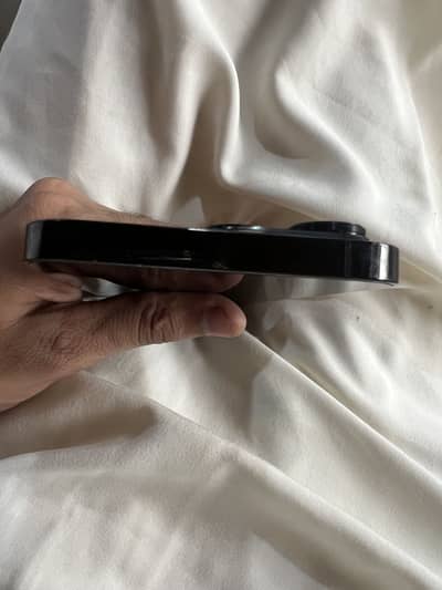 Apple iPhone 14 Pro Max 96health both esim LLA