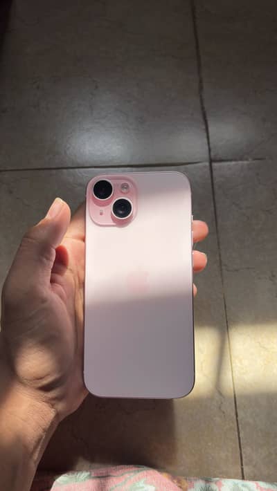 Apple iPhone 15
