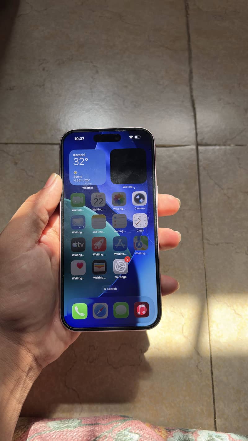 Apple iPhone 15 2