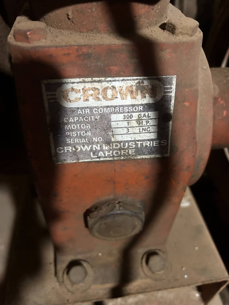 Negotiable Crown Air Compressor 2