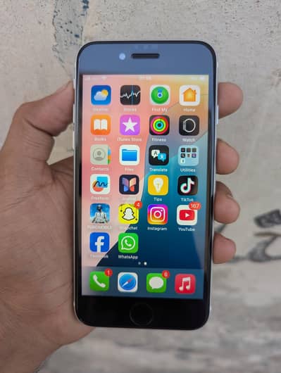 Apple iPhone SE