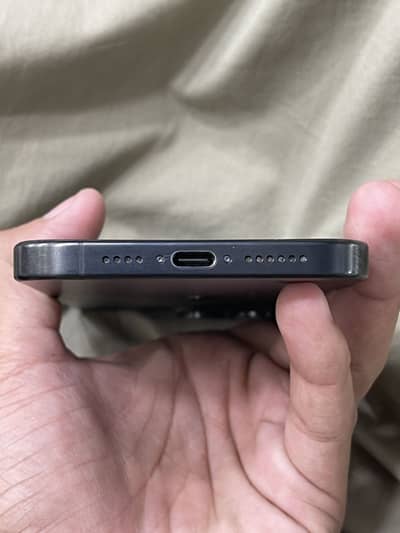 Apple iPhone 15 Pro Max Physical Dual sim wala hai