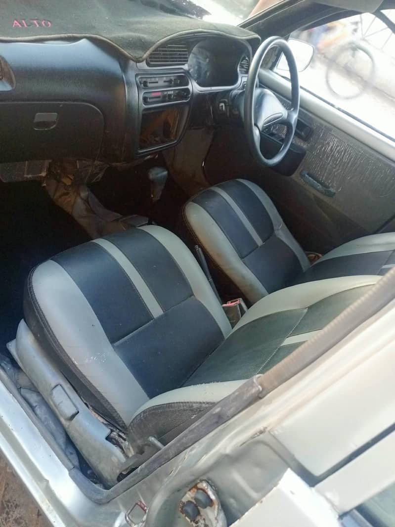Daihatsu Cuore 2012 Automatic 8