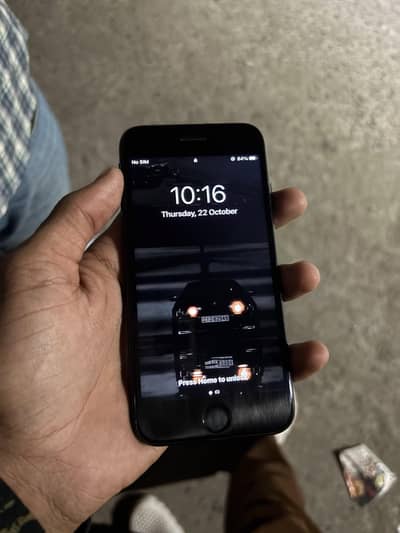 Apple iPhone 7