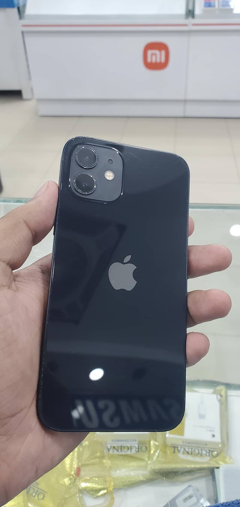 Apple iPhone 12 0