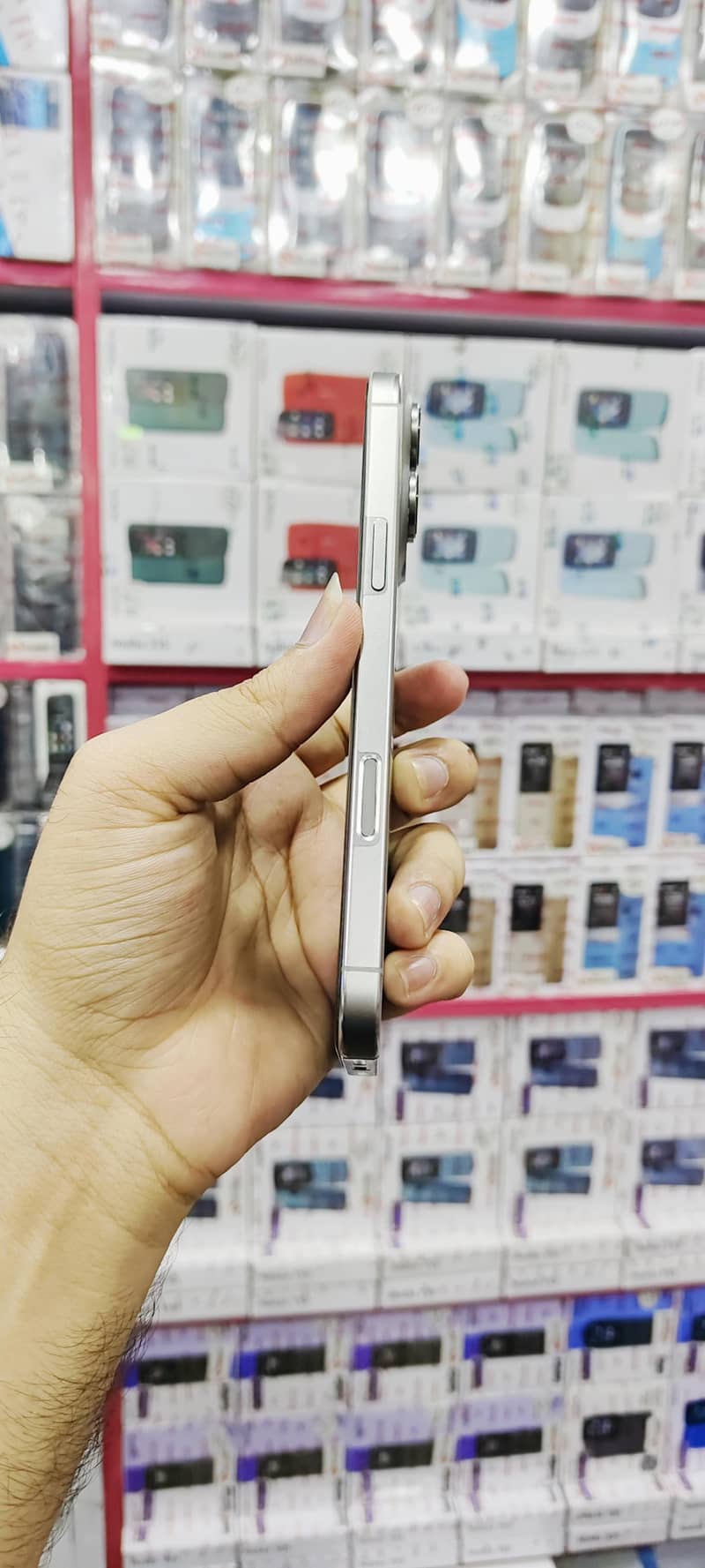 Apple iPhone 16 Pro Max 256 jv camera button not work 2