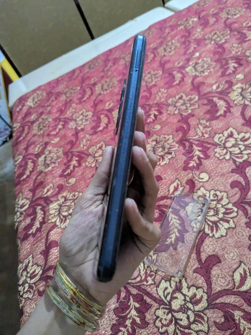 Tecno Camon 18 5